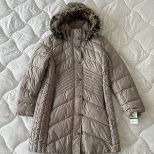 TOWER by London Fog Gray Mid-Length Faux Fur Hood Puffer Coat, Large NWT Warm